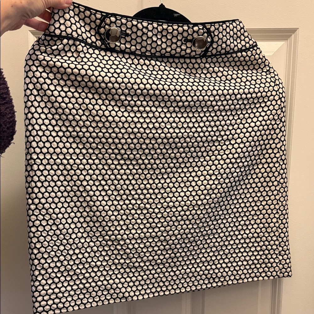 Ann Taylor Monochrome Honeycomb Pencil Skirt